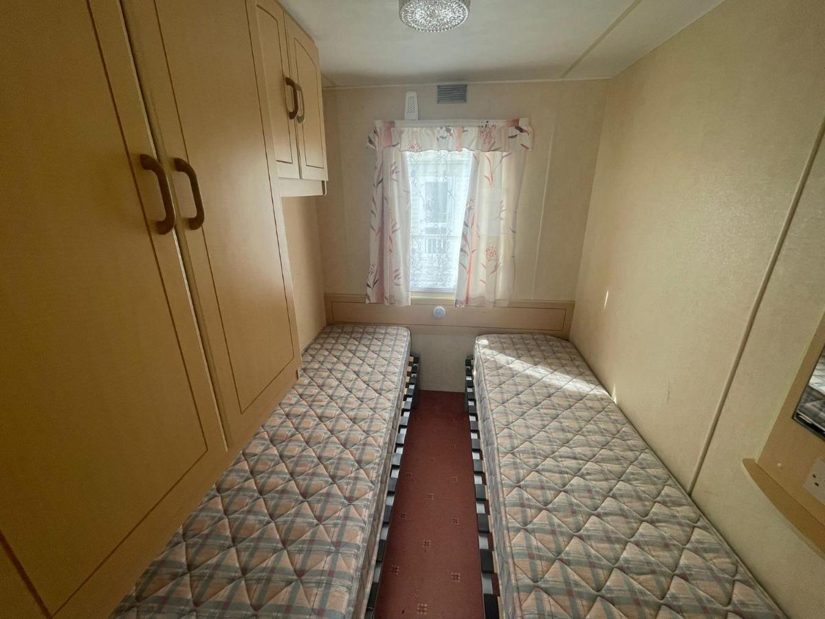 A13 The Chase 8 Berth Caravan Skegness Buitenkant foto